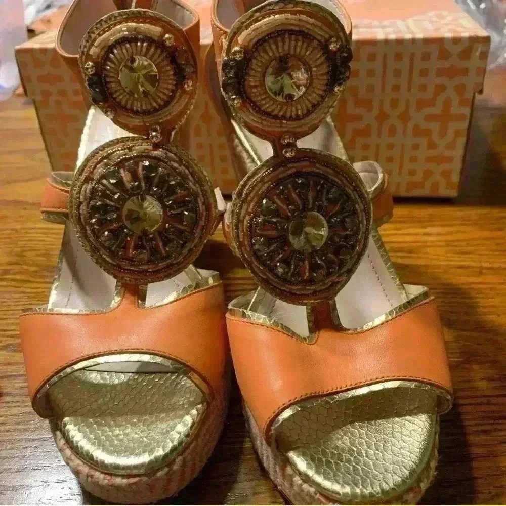 VINCE CAMUTO Peach Women’s Size 6 Heeled Sandal Webbed Shoes - Picture 11 of 16